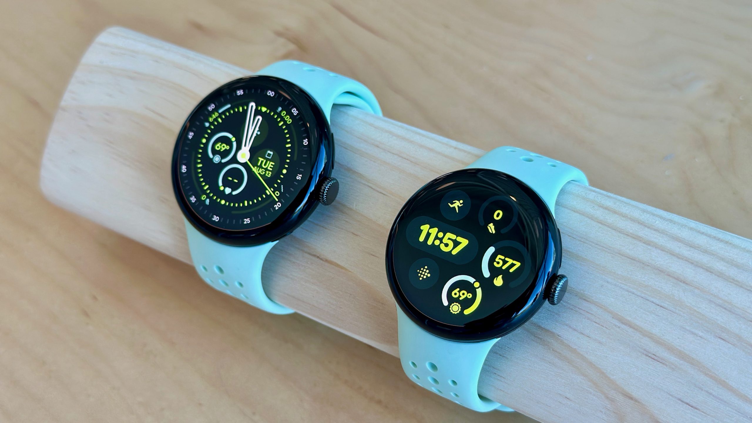 Google Pixel Watch 4 در برابر Pixel Watch 3: سرانجام در سرزمین های پیشرو؟