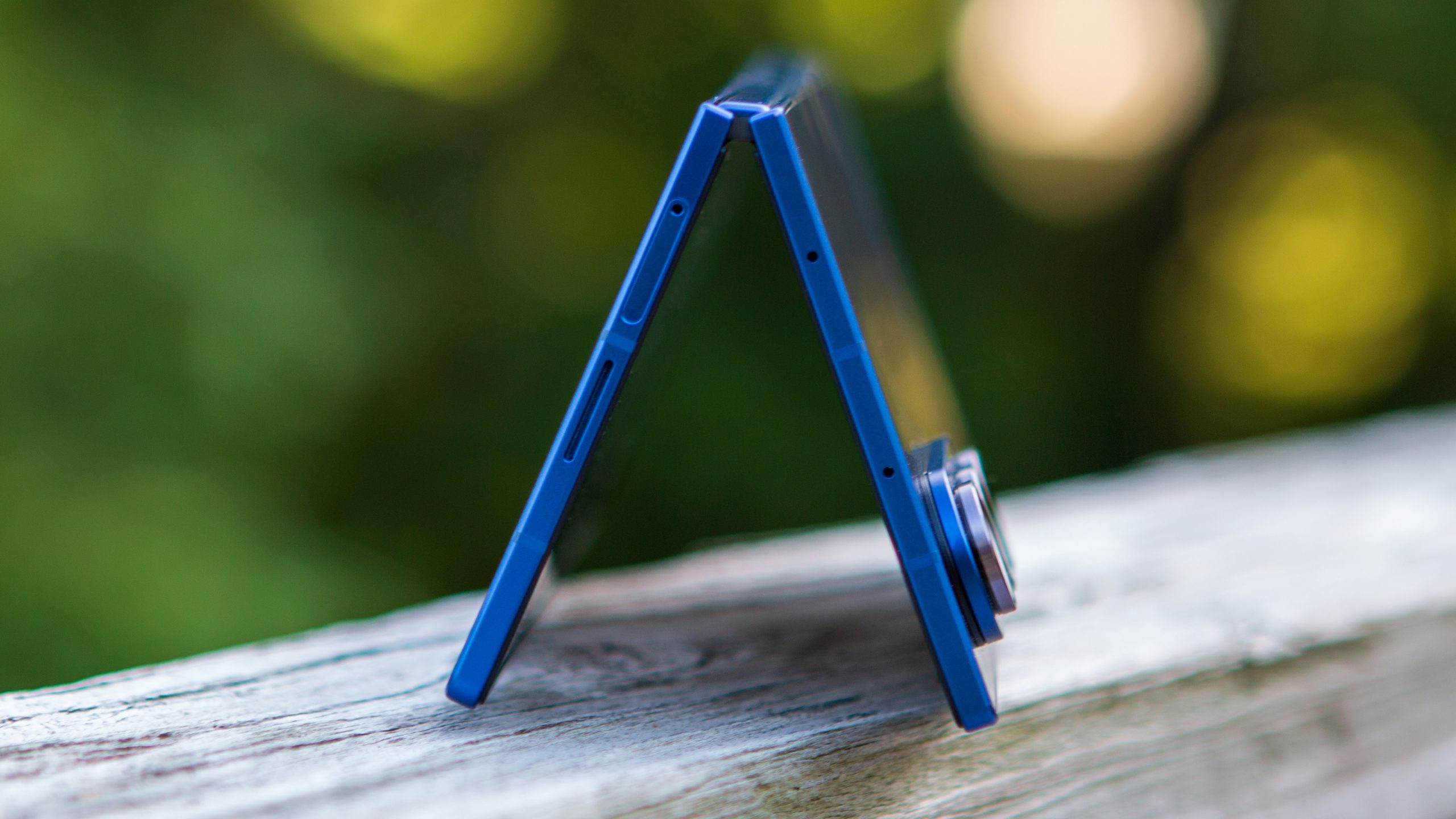 Samsung Galaxy Z Fold 7 bridge angled view