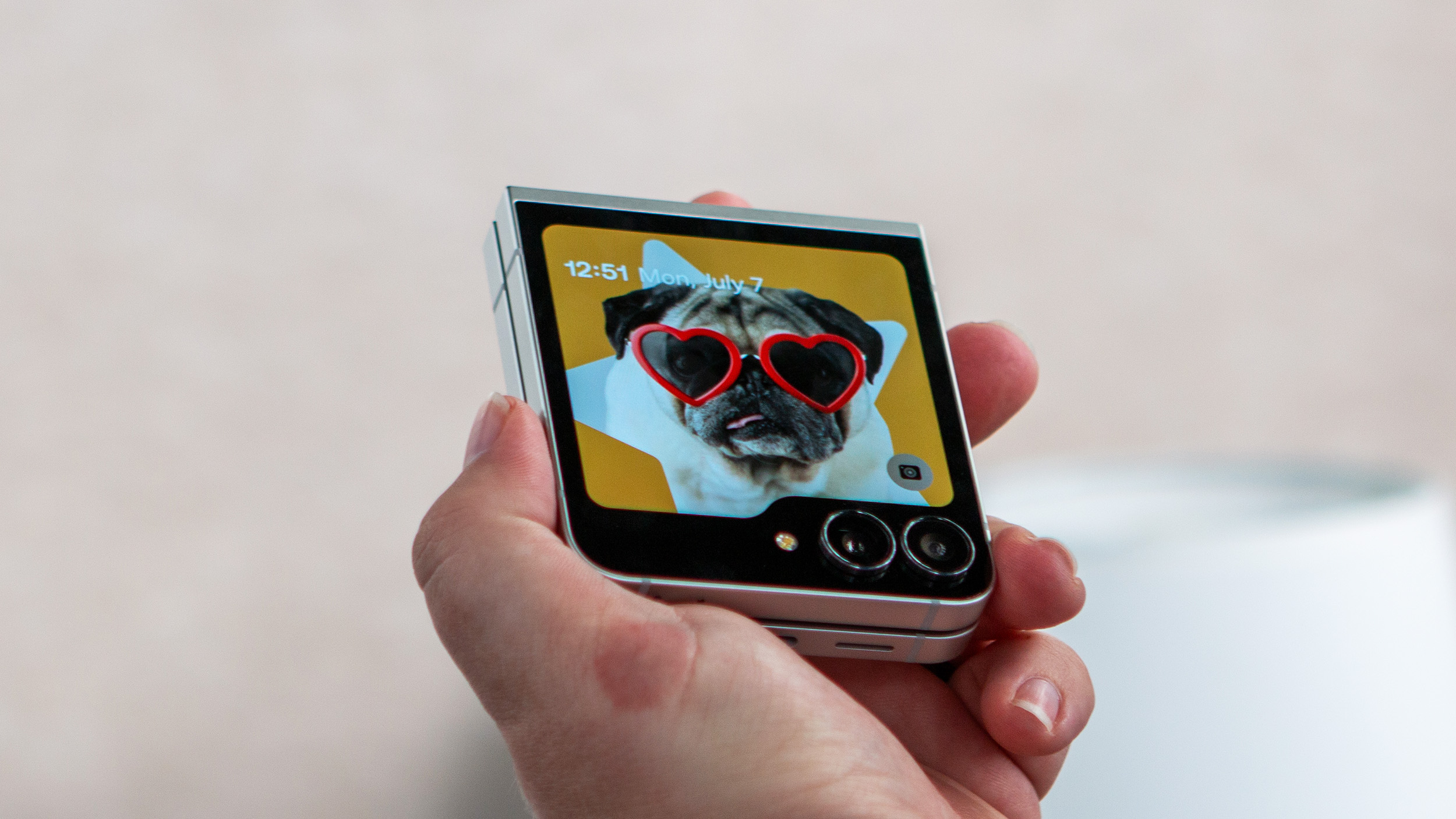 Judging by the limited colors available, Samsung clearly didn